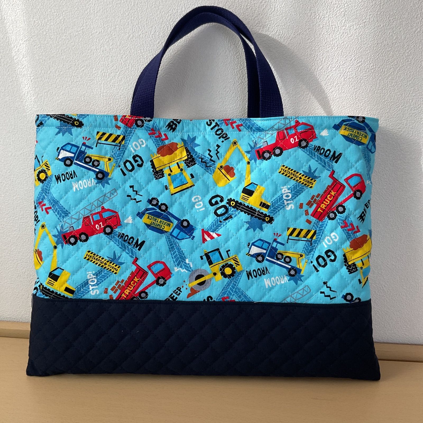 ハンドメイド入園入学セット　レッスンバック　お着替え袋　上靴袋お弁当袋コップ袋 入園入学5点セット ハンドメイド男の子 レッスンバッグ シューズケース