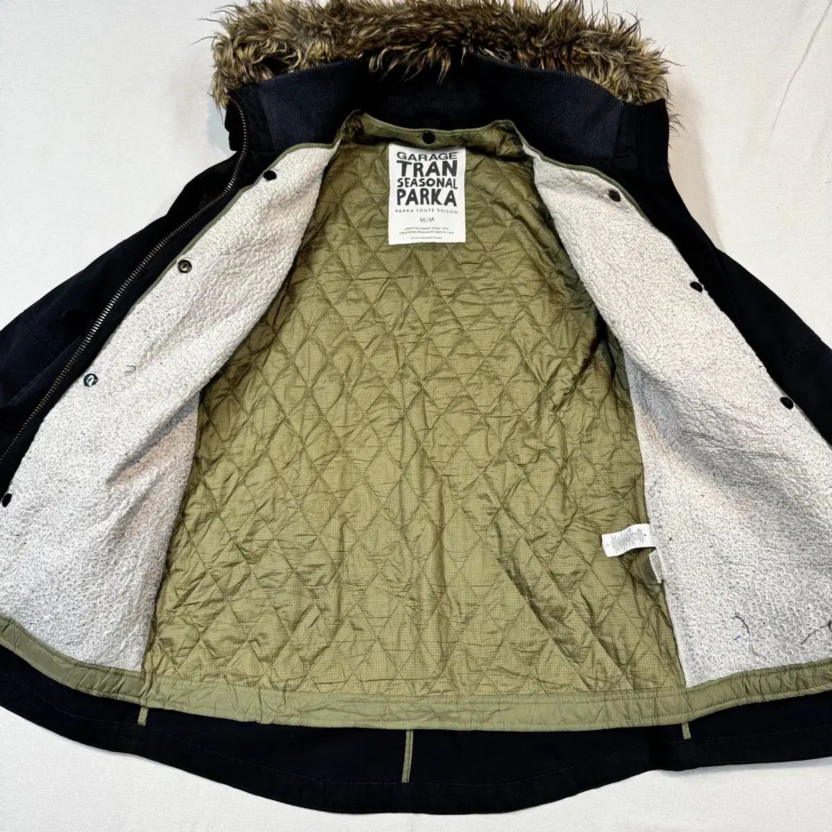 a出品 M) GARAGE 개러지 ファー トリミング パーカ マウンテンパーカー アウター