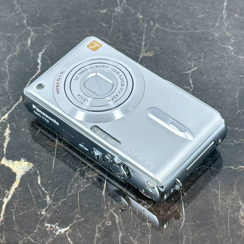 美品】Panasonic LUMIX DMC-FX9 600万画素 LEICAレンズ 光学3倍ズーム