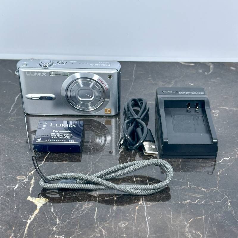 Panasonic LUMIX DMC-FX9 デジタルカメラ シルバー Panasonic Lumix DMC-FX9 Review: Digital Photography Review