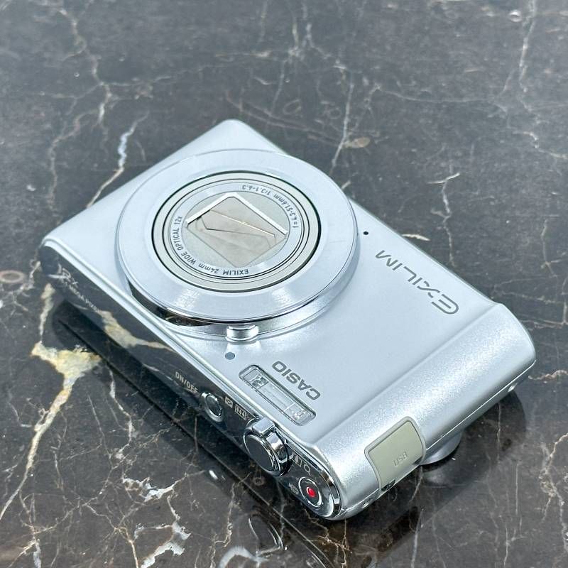 美品】CASIO EXILIM EX-ZS240 シルバー 1610万画素 光学12倍ズーム 25