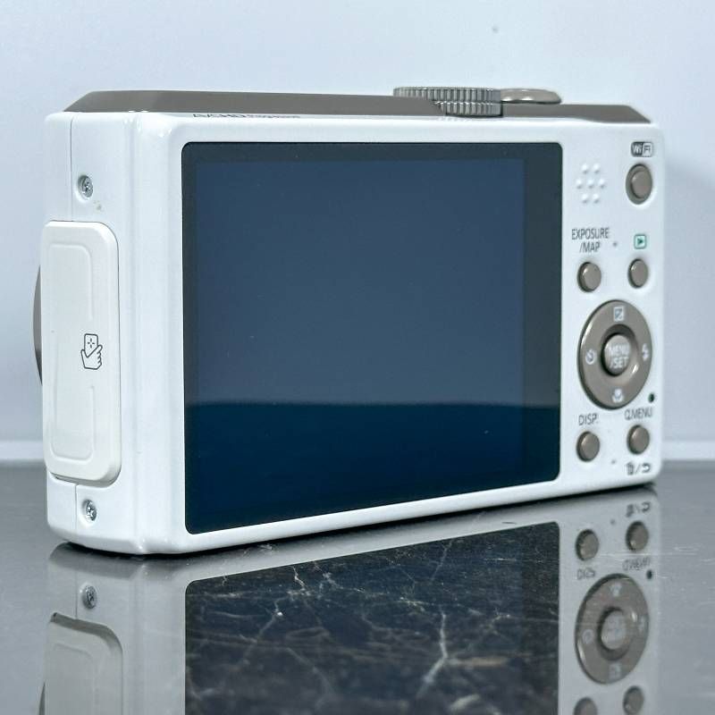 美品】Panasonic LUMIX DMC-TZ40 ホワイト 1810万画素 20倍ズーム