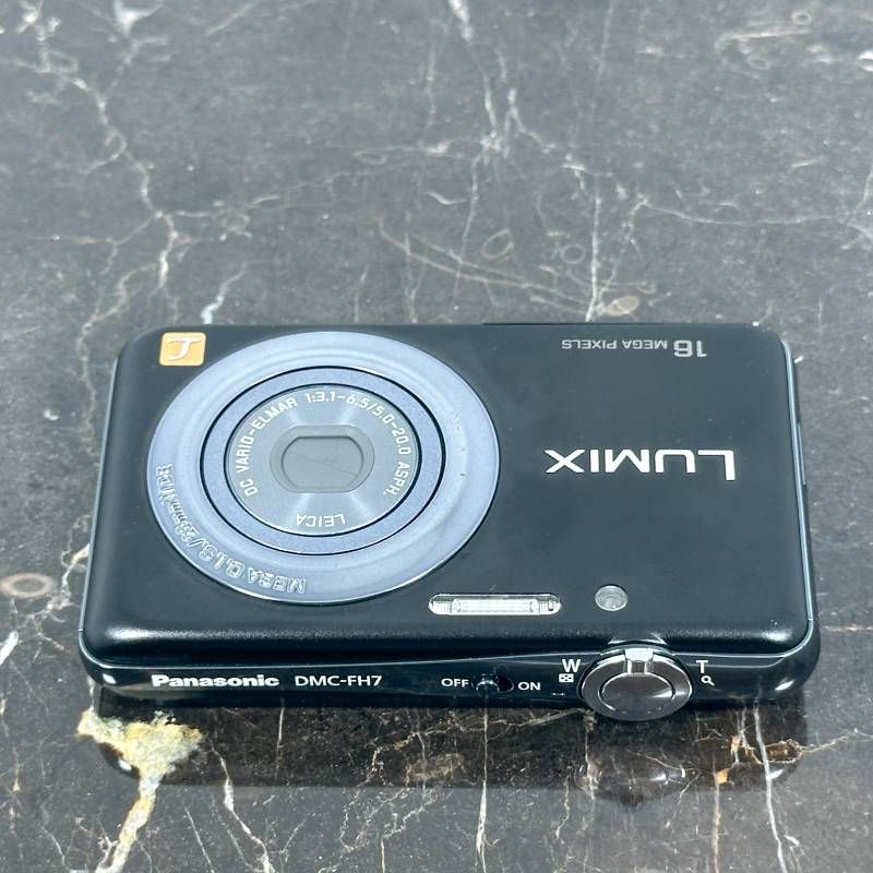 美品】Panasonic LUMIX DMC-FH7 ブラック パナソニック ルミックス