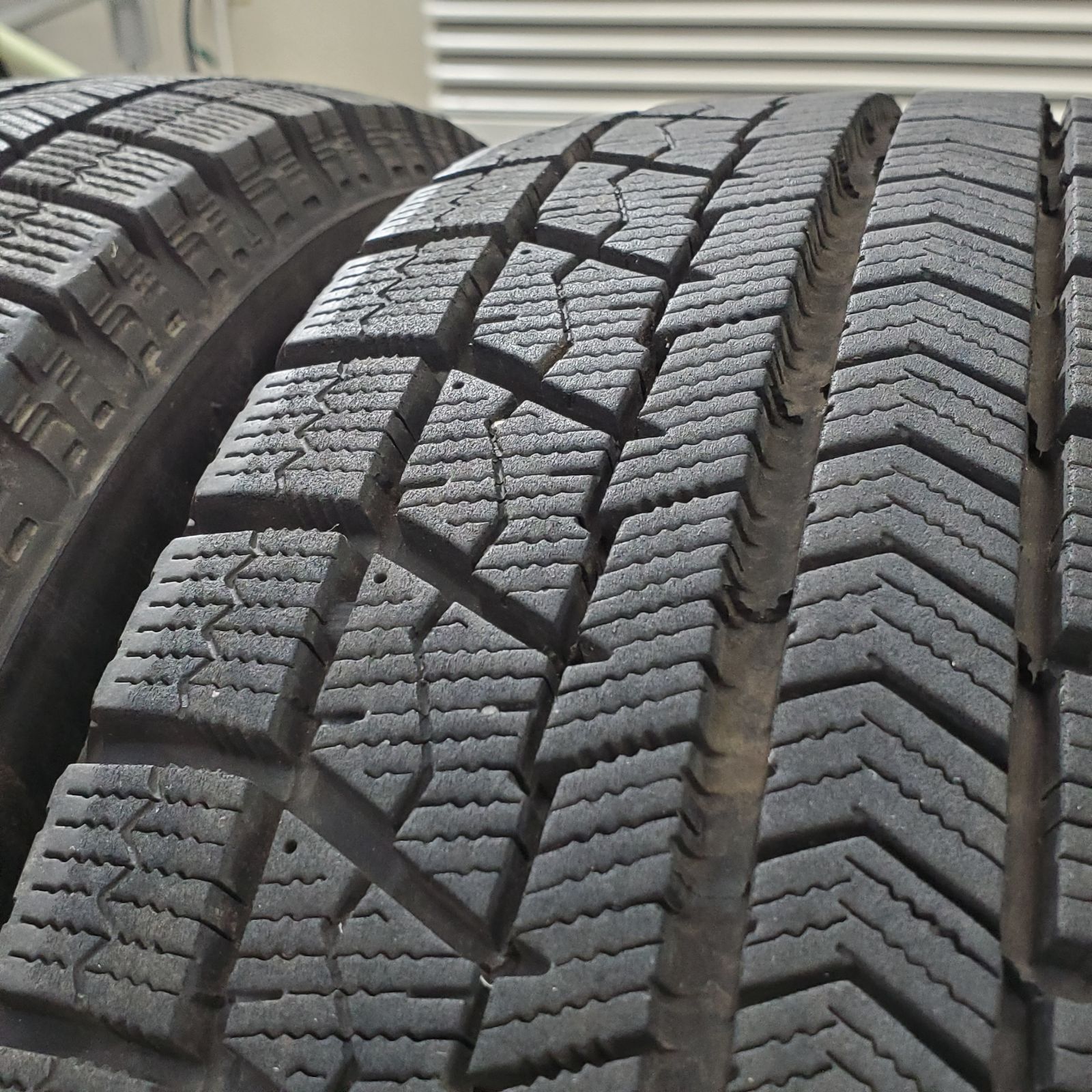 コンテ スタッドレスタイヤ