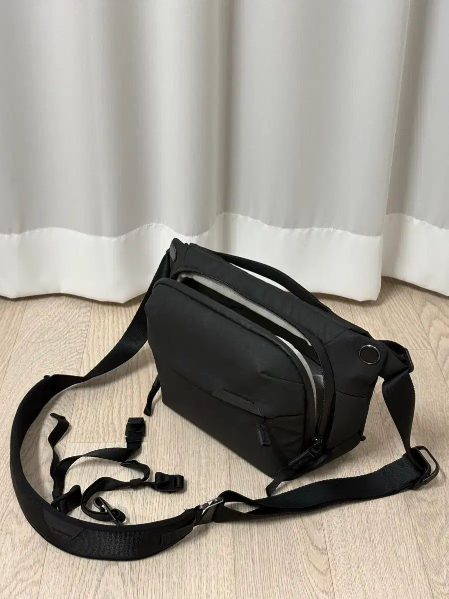 BROOKLYN SILVER CO 女神の掲げるスプーンホルダー 12本【シルバー