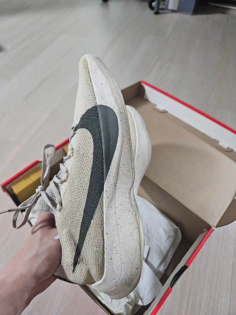 ヴェイパーストリート フライニット 265