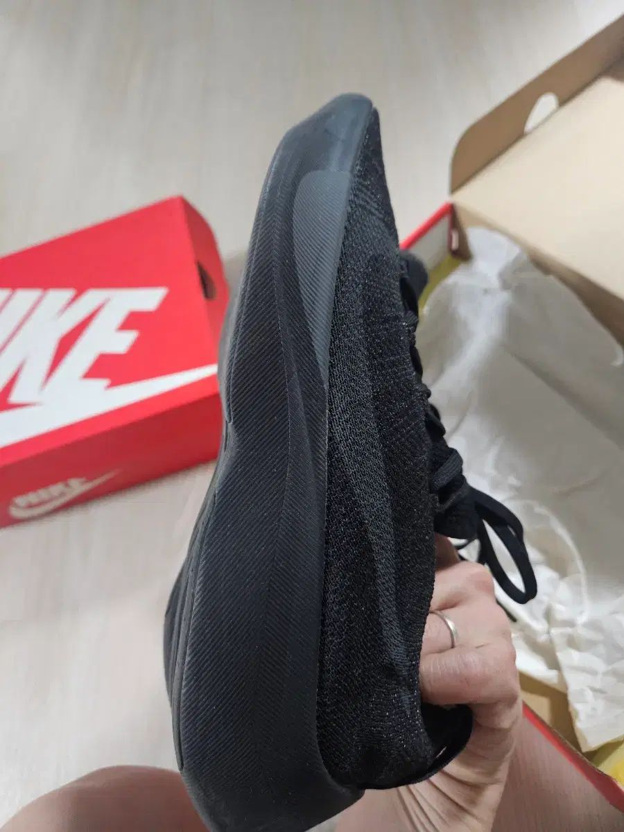 ヴェイパー ストリート