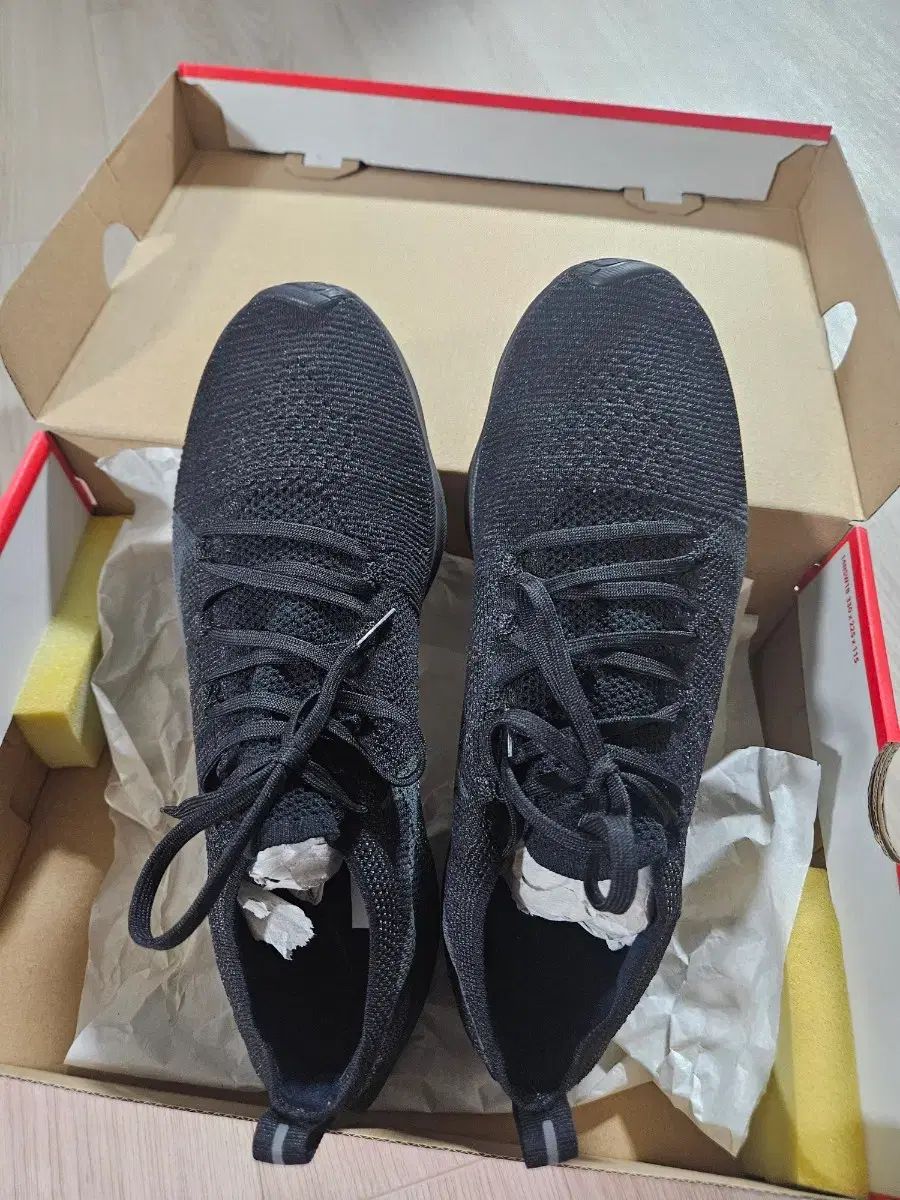  ヴェイパー ストリート フライ ニット 270ブラック 登山靴 トレッキングシューズ アウトドアシューズ