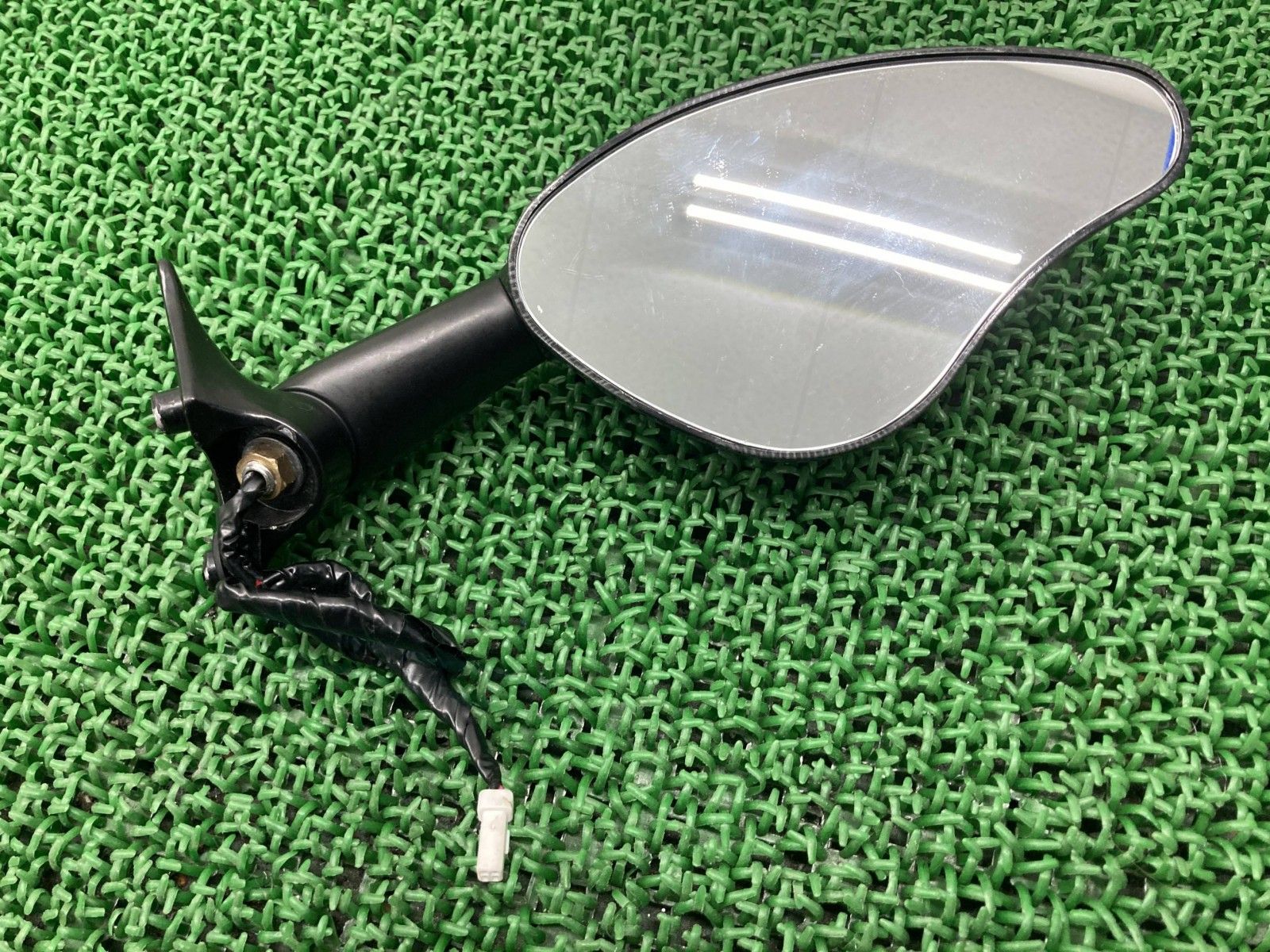 FAR製899パニガーレ 1199パニガーレ ミラー 右 ドゥカティ 純正 LED FAR製899パニガーレ 1199パニガーレ ミラー 右 ドゥカティ 純正 LED
