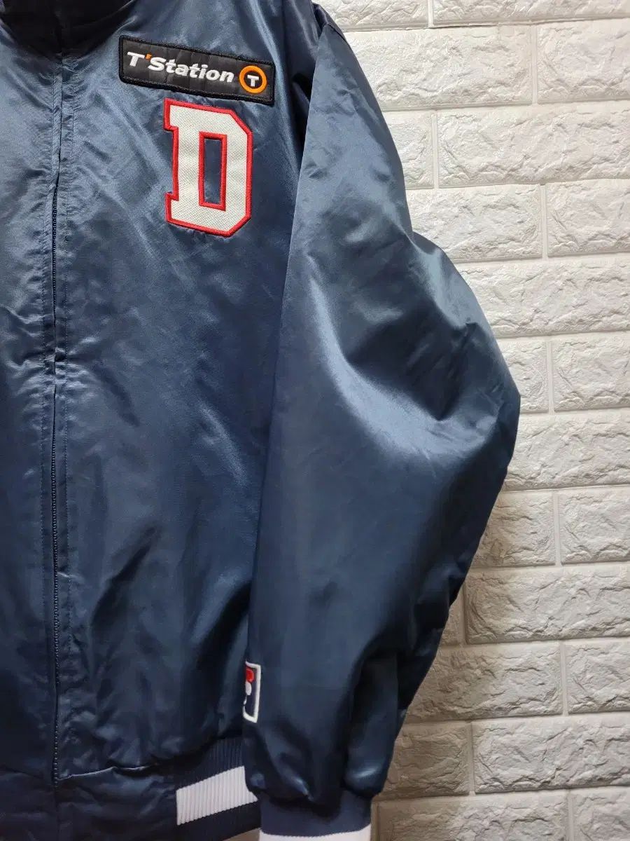 斗山ベアーズ FILA スタジャン 110
