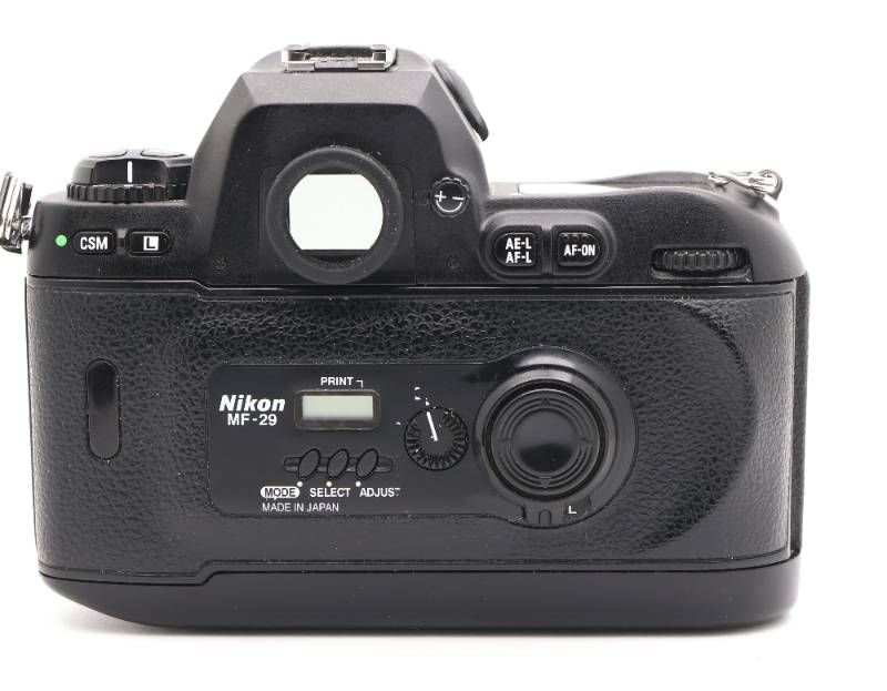 □完動品 Nikon F100 フィルム一眼レフボディ - メルカリ