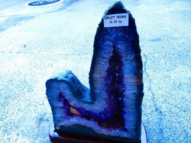 アメジストドーム超巨大29 85