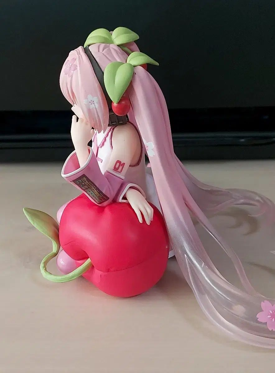 初音ミク 悪魔 ラスカル Punk さくらんぼクッション ザフキエル シナモ m90888574337_1.jpg?1743588789