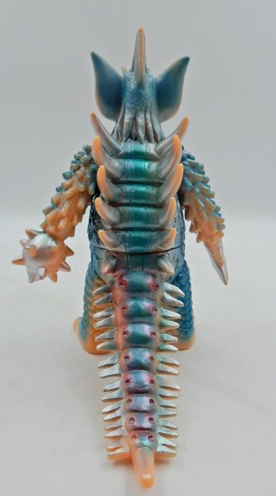 B-CLUB 新製作版ヒーロー・怪獣シリーズ ブルマァク タイラント 肌色