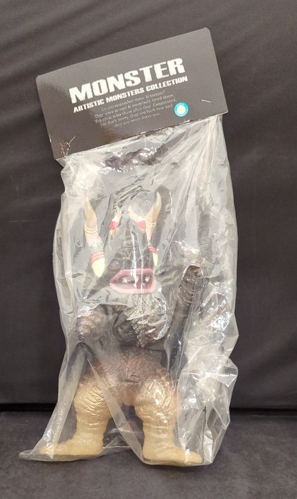 CCP AMC ミクラス(カプセル怪獣出現Ver) T10