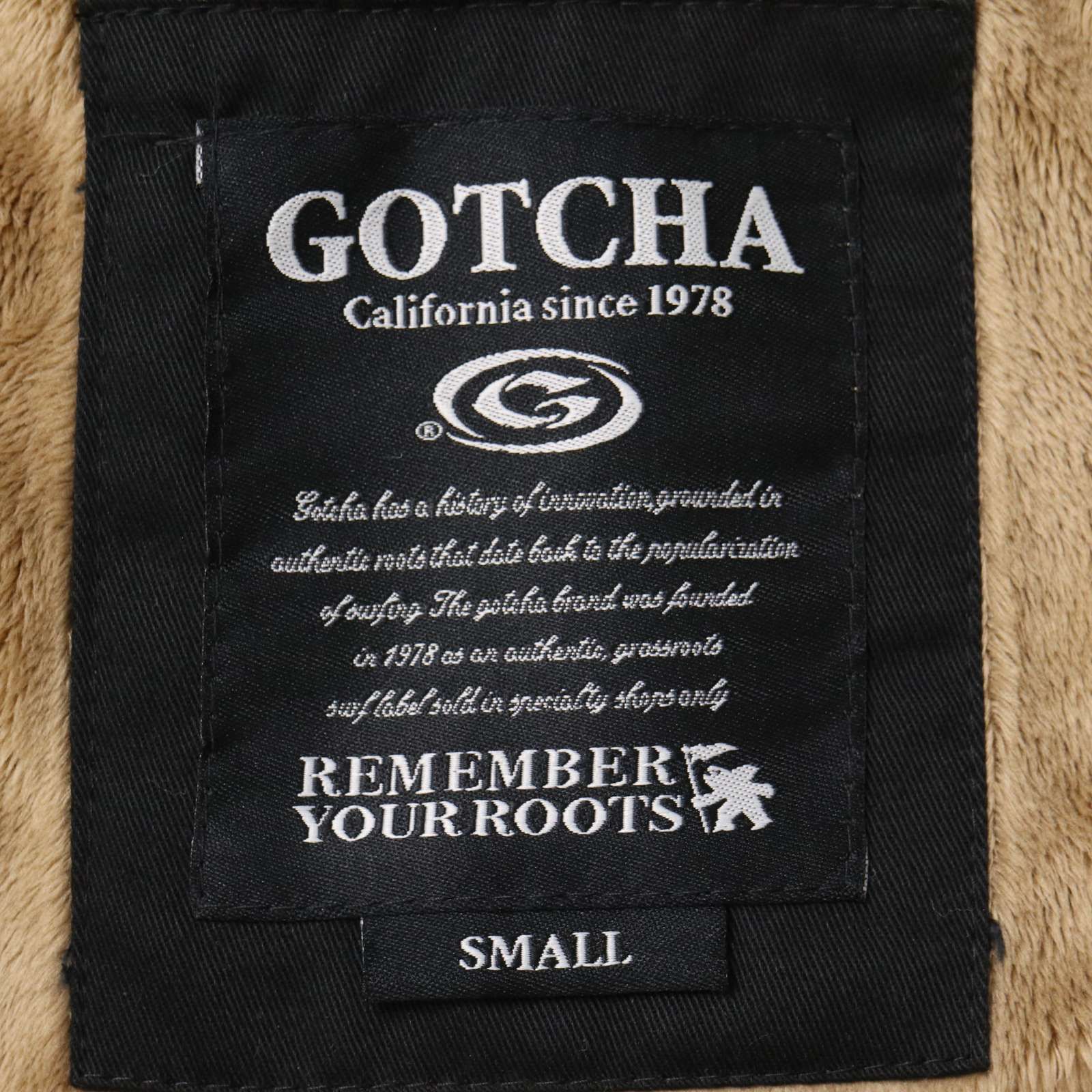 GOTCHA ガッチャ 秋冬 ボア☆ 袖中綿 ロゴ刺繍 コーデュロイ