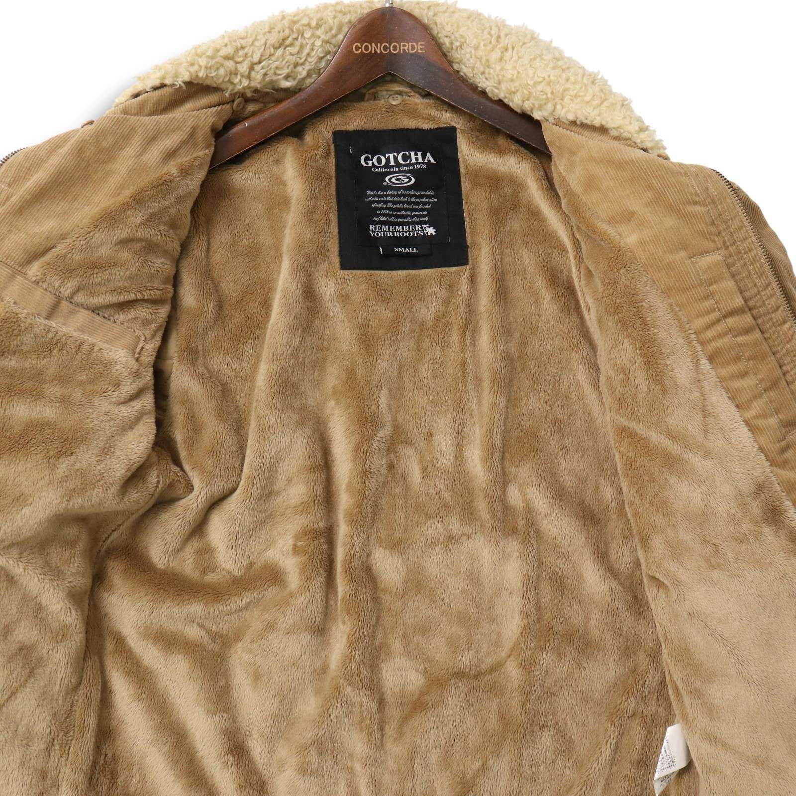 GOTCHA ガッチャ 秋冬 ボア☆ 袖中綿 ロゴ刺繍 コーデュロイ