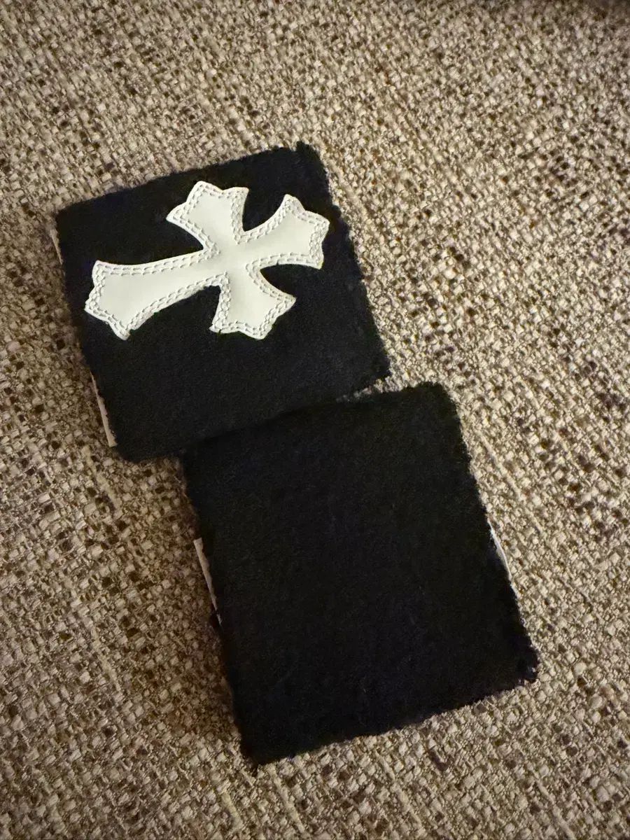 os CHROME HEARTS クロムハーツ クロス スポーツバンド ブラック 白