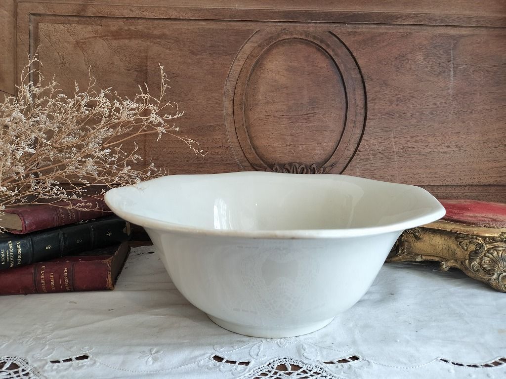 フランス アンティーク Badonviller 白い 陶器 大きい ボウル 1900年