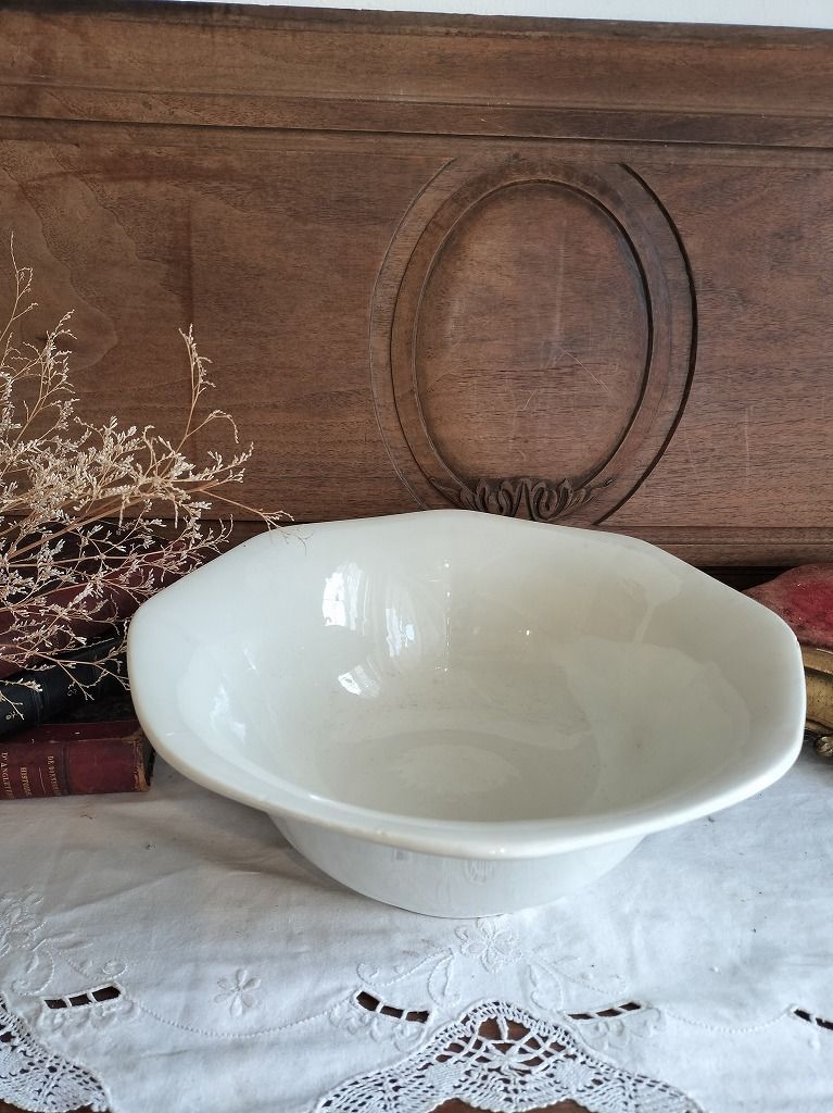 フランス アンティーク Badonviller 白い 陶器 大きい ボウル 1900年