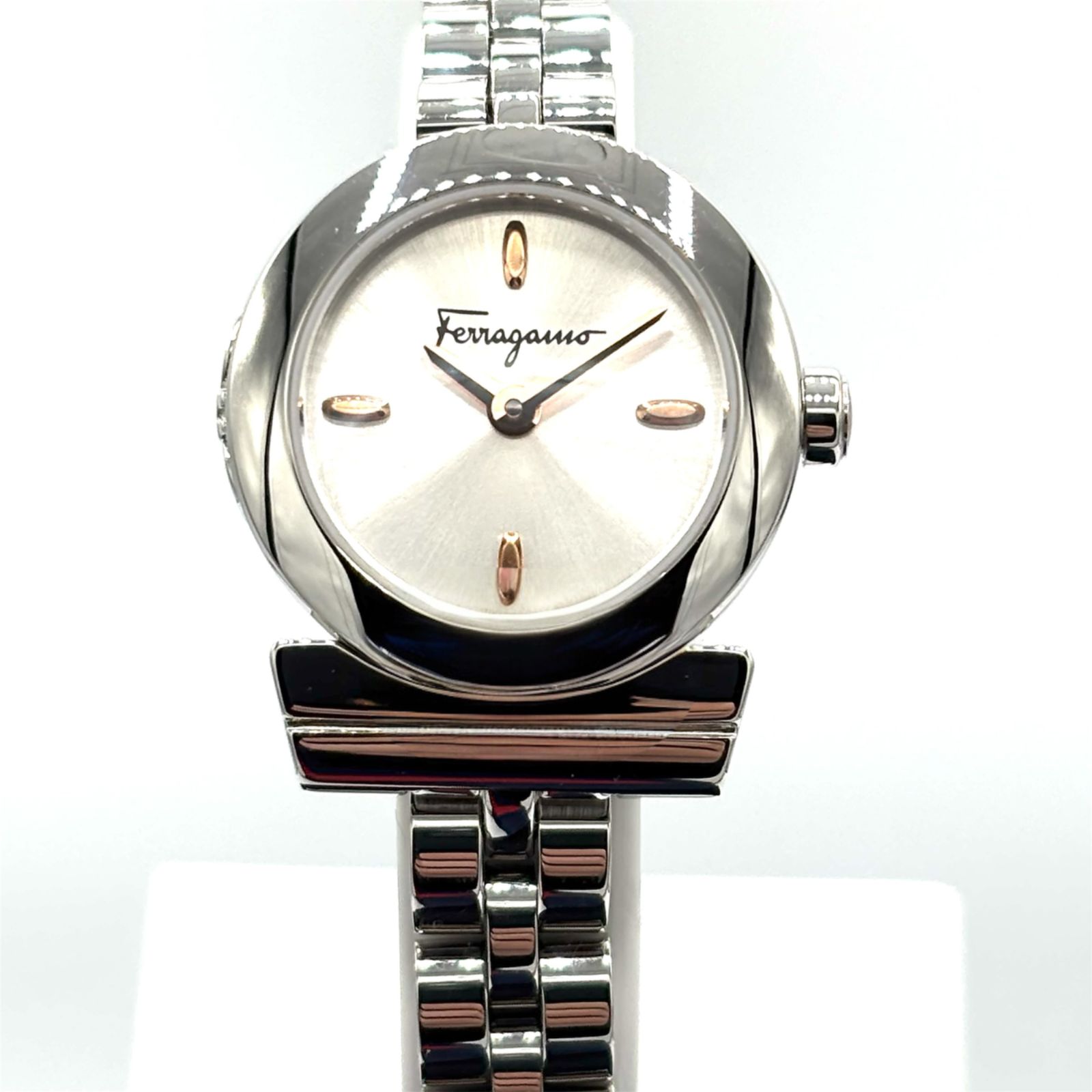 フェラガモ ガンチーニ 腕時計 極美品 極美品】SALVATORE FERRAGAMO(サルヴァトーレフェラガモ) ガンチーニ