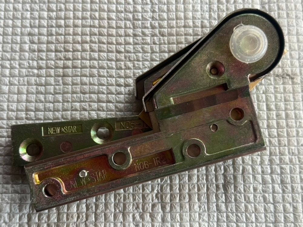 STAR ピボットヒンジ