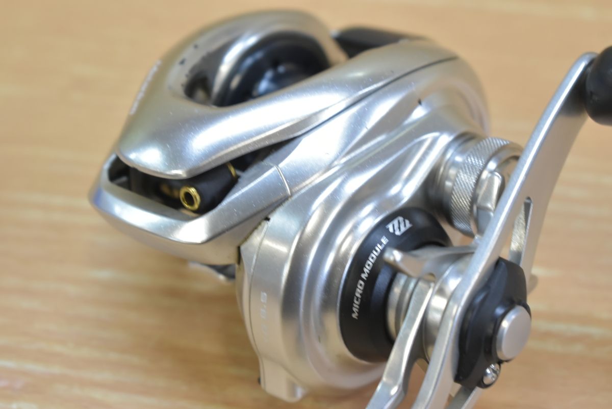 シマノ 16 メタニウム MGL XG 左 SHIMANO Metanium ベイトリール バス