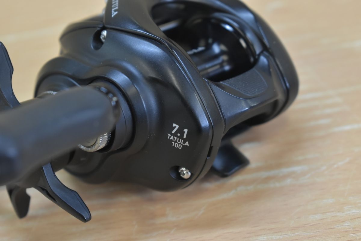 ダイワ 24 タトゥーラ TW 100H 7.1 左 DAIWA TATULA ストア TW ベイト