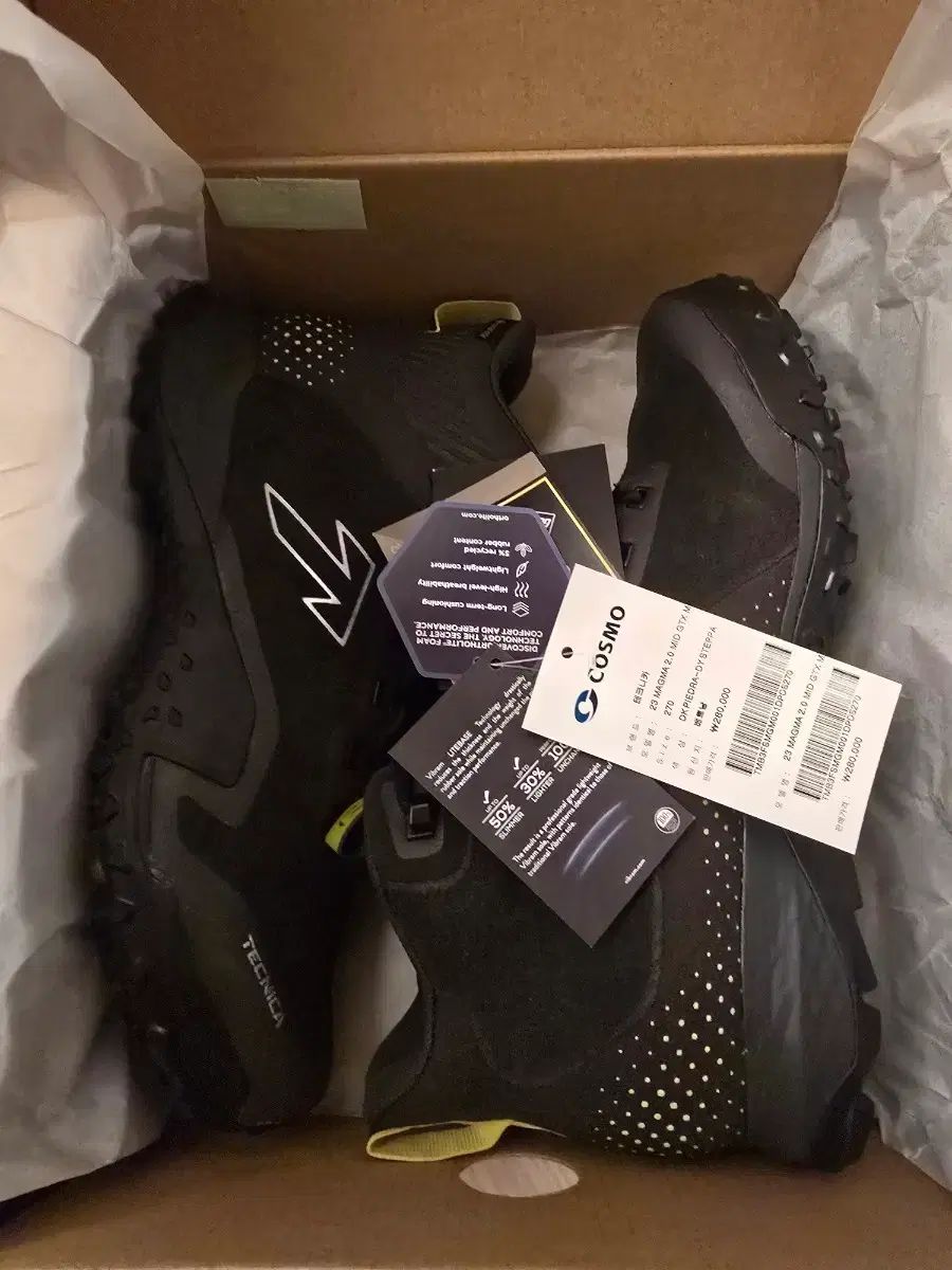 テックニカ マグマ2 0 mid gtx ニカ