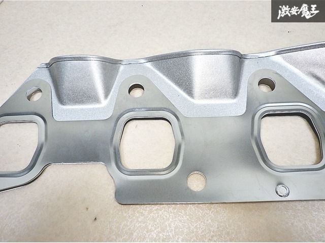 ☆新品☆未使用☆ スズキ純正 JA11 ジムニー エキゾーストマニホールド