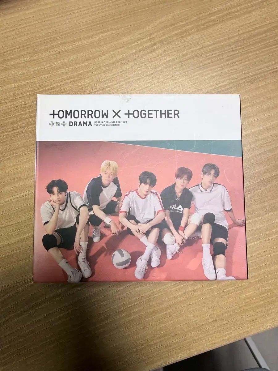 TOMORROW X TOGETHER(TXT) 日本 アルバム まとめ - メルカリ