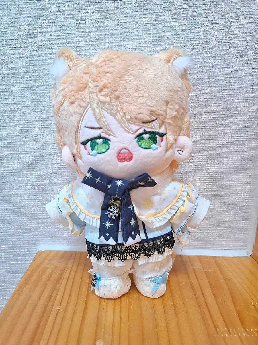 あんさんぶるスターズ！！ 白鳥 藍良 ぬいぐるみ 20cm - メルカリ