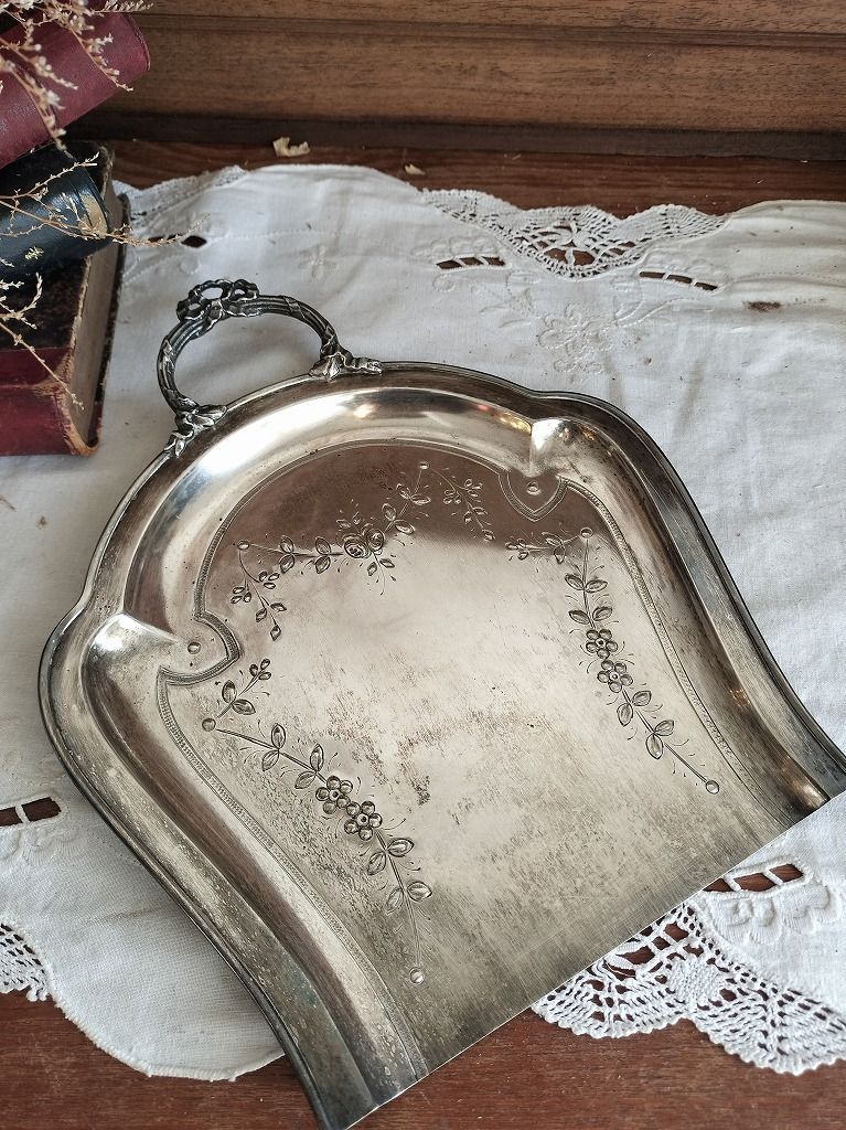 フランス アンティーク リボン装飾 銀メッキ 塵取り トレー ダストパン