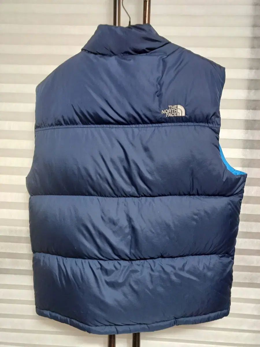 221 THE NORTH FACE ザノースフェイス 700 Nuptse(ヌプシ) ダウン BEST