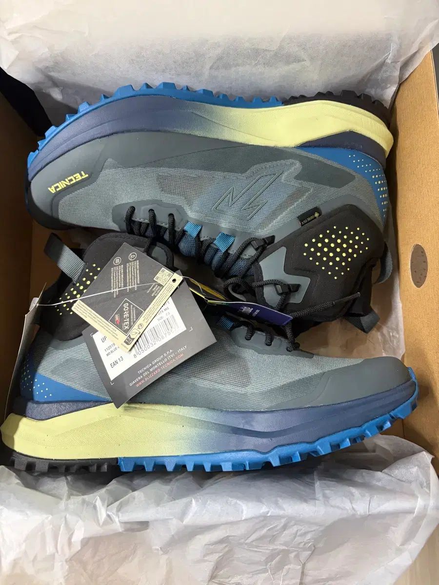 テック ニカ スパークミッド gtx 265 サイズ