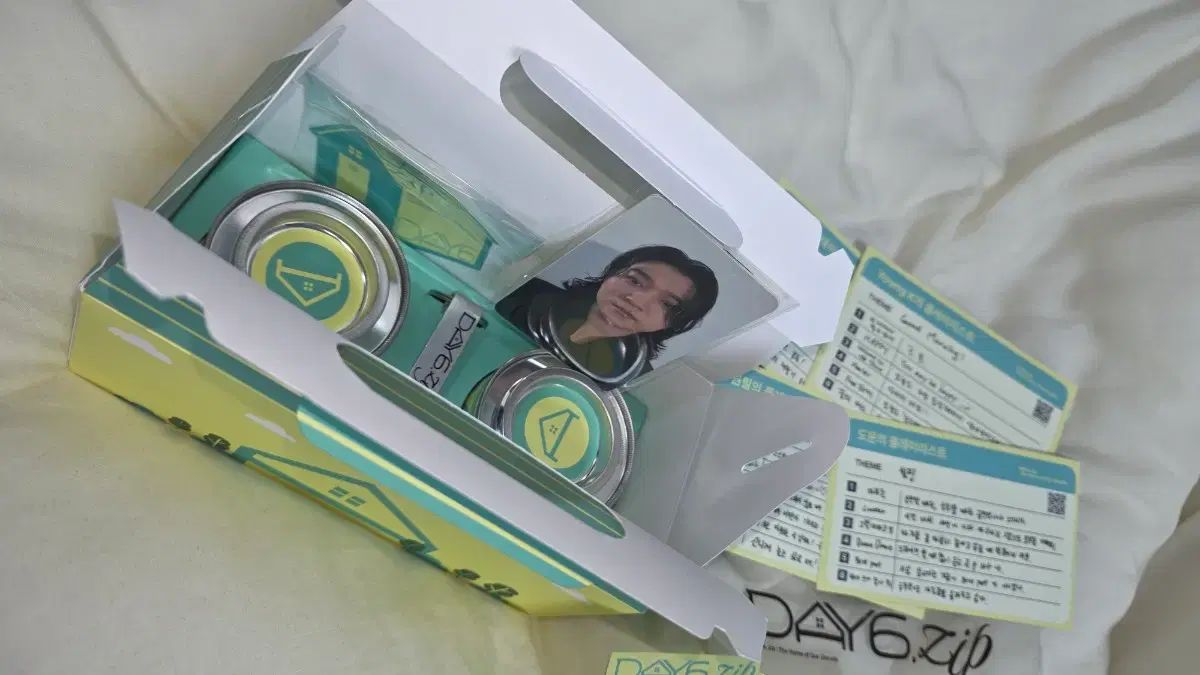 在庫処分) DAY6（デイシックス）ポップアップ ギフト 出品 ジップ day6