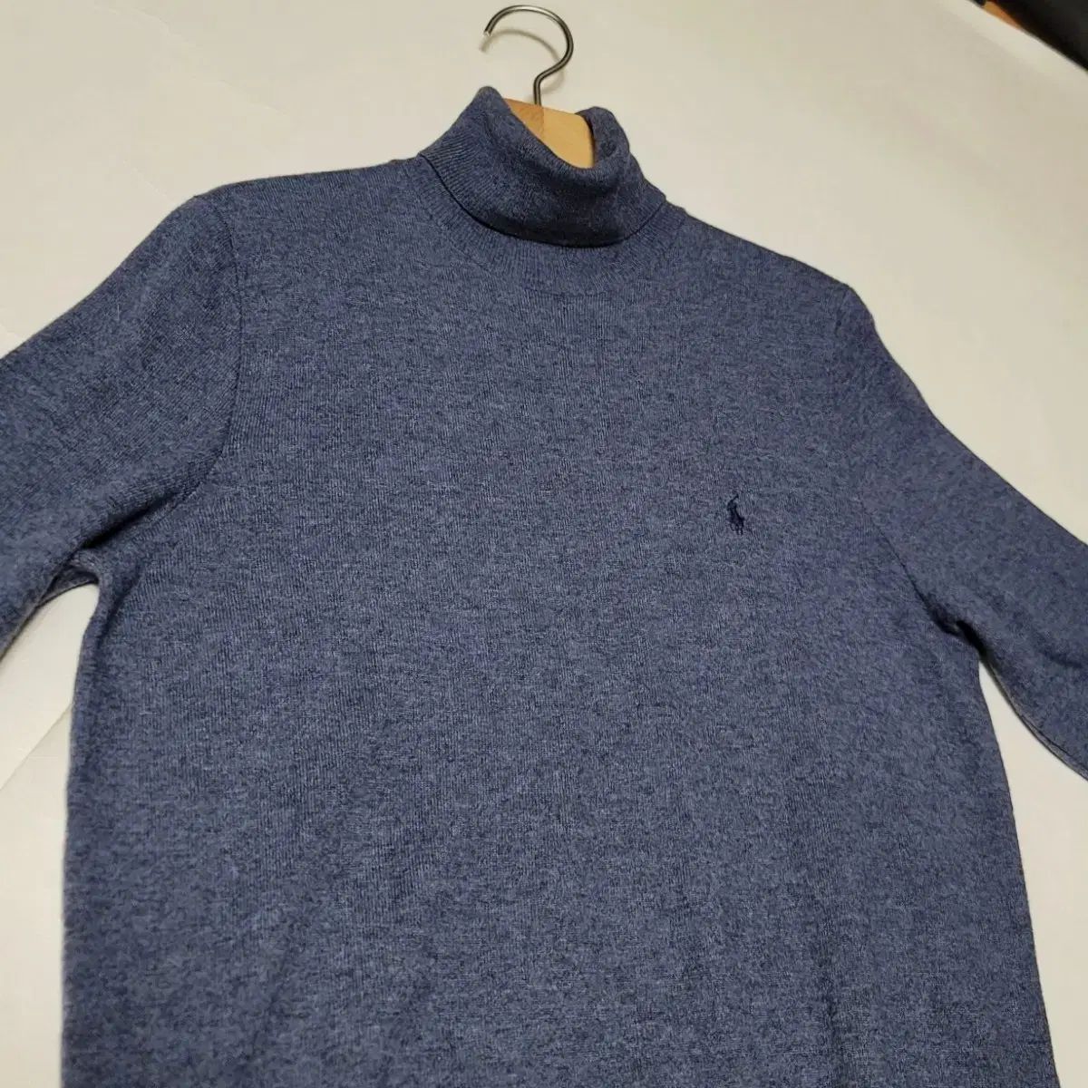 レディースL ポロ メリノウール タートルネック ニット ネイビー