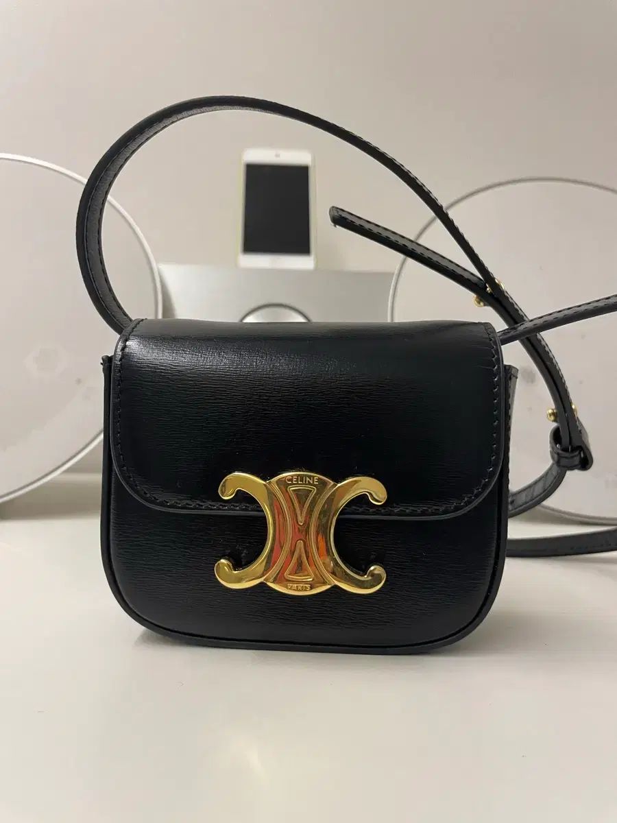 Celine ミニ クロードバッグ ブラック