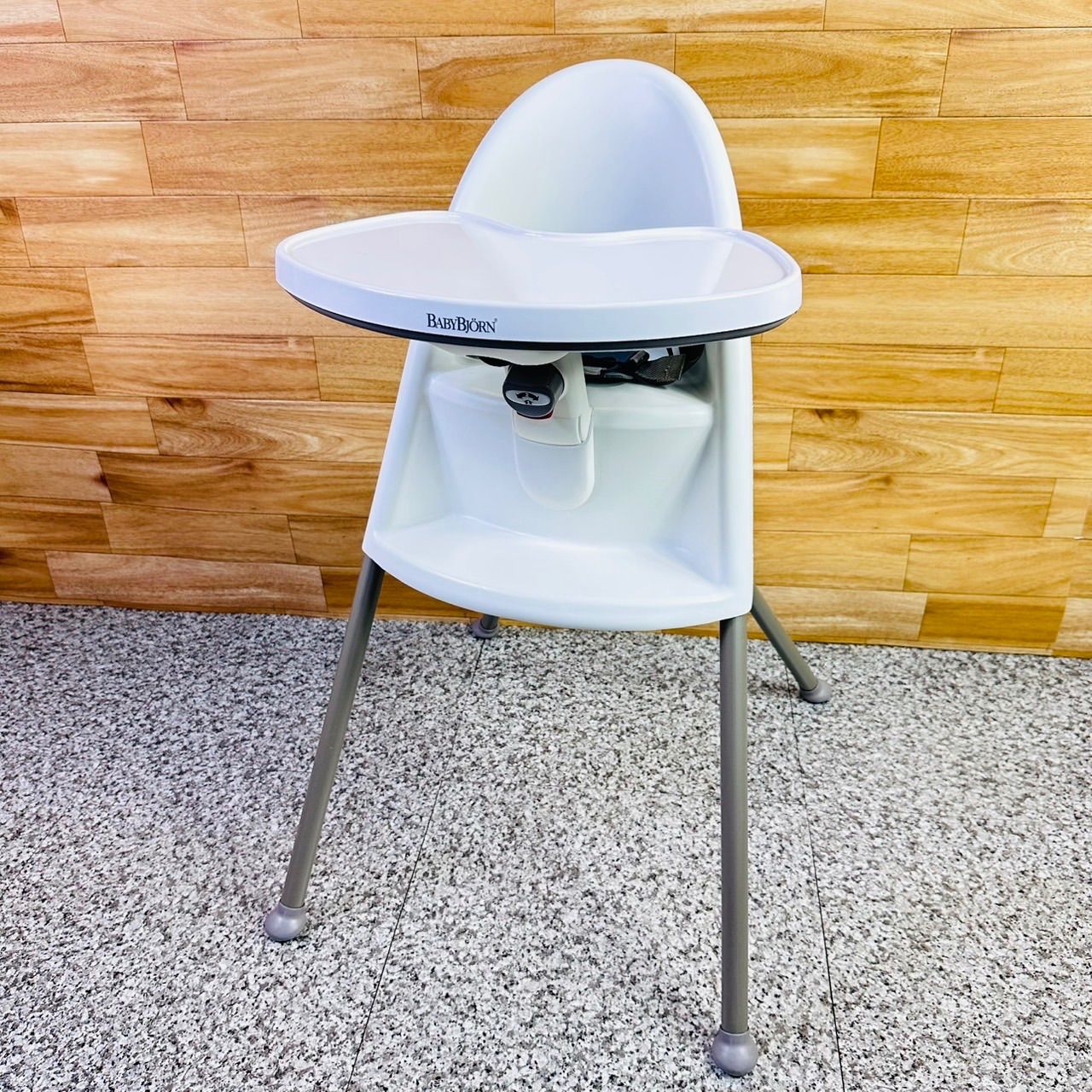 BABYBJORN ベビービョルン ハイチェア グレーホワイト ベルト テーブル