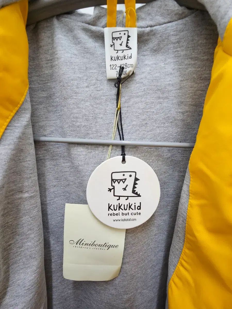 ミニブティック 黄色