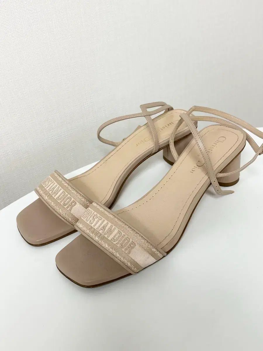 ディオール Dway サンダル パンプス 38 5