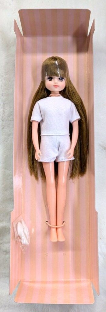 リトルファクトリー リカちゃんキャッスル 催事BASICモデル パレットF 4 前髪ありストレート 13448 D