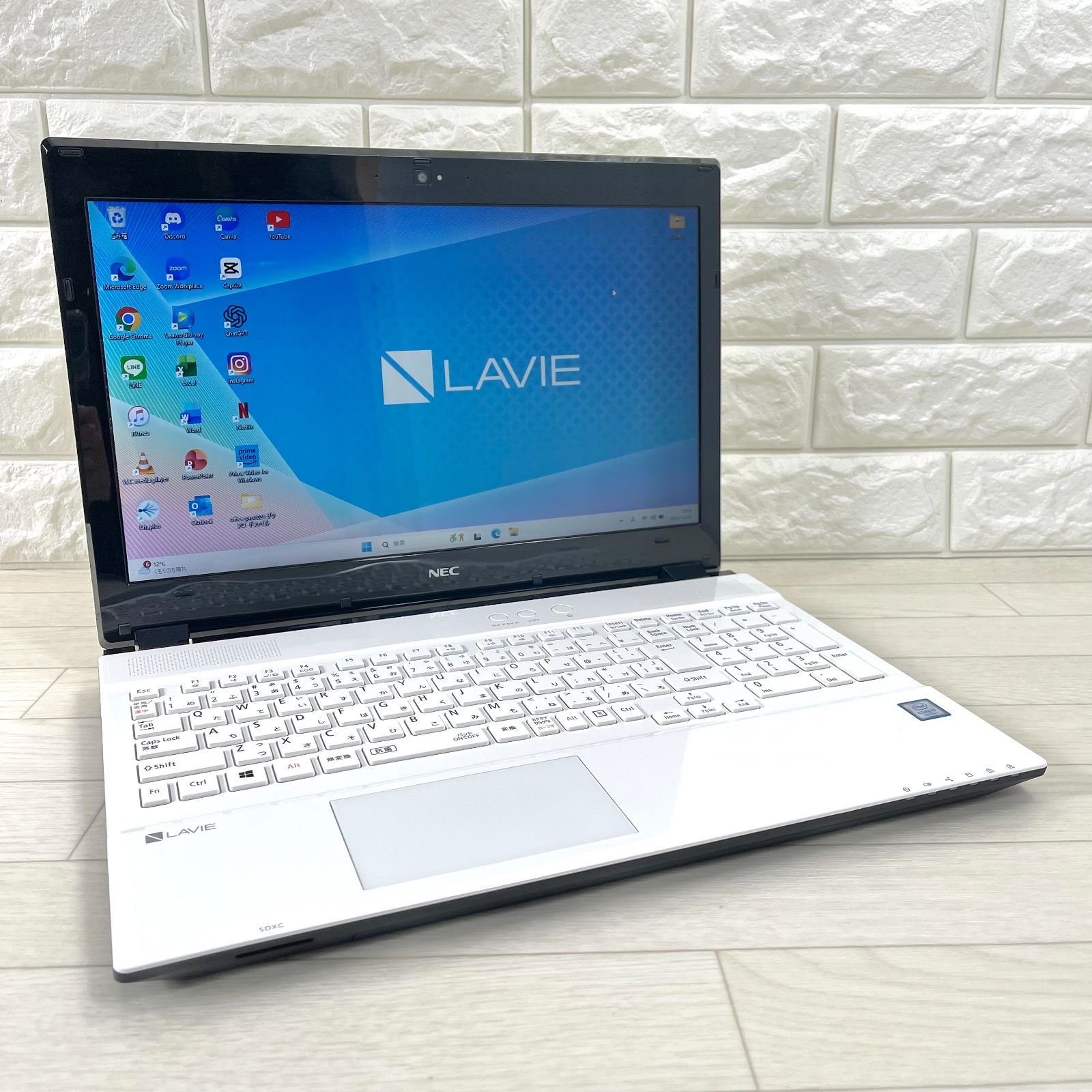 NEC LAVIE 第8世代 i7 SSD512GB メモリ12 ノートパソコン NEC LAVIE 第8世代 i7 新品SSD メモリ12GB ノートパソコン 第8世代Core