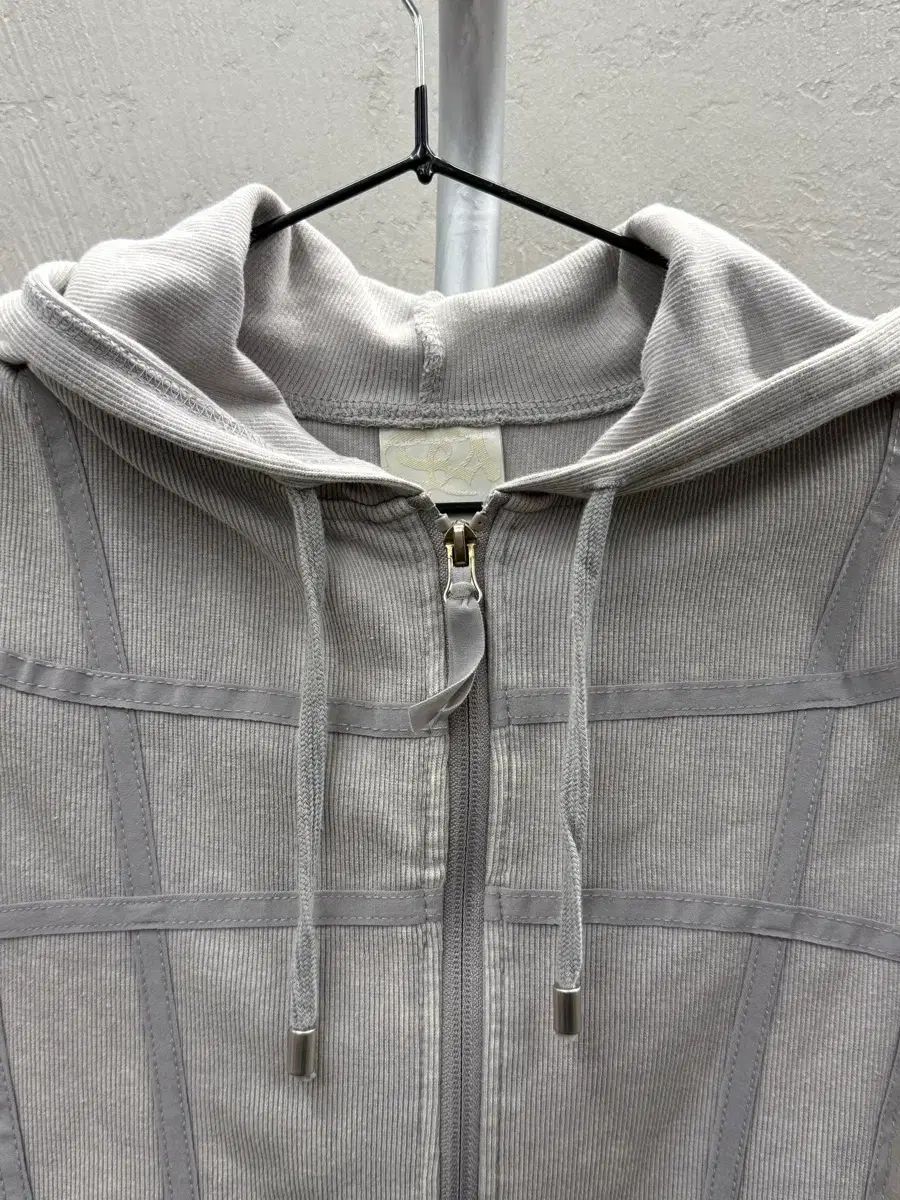 SCULPTOR スカルプター Washed Bondage フードジップアップ グレー M