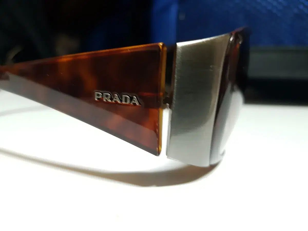 PRADA プラダ レオパード ブラウン 톤 サングラス - メルカリ