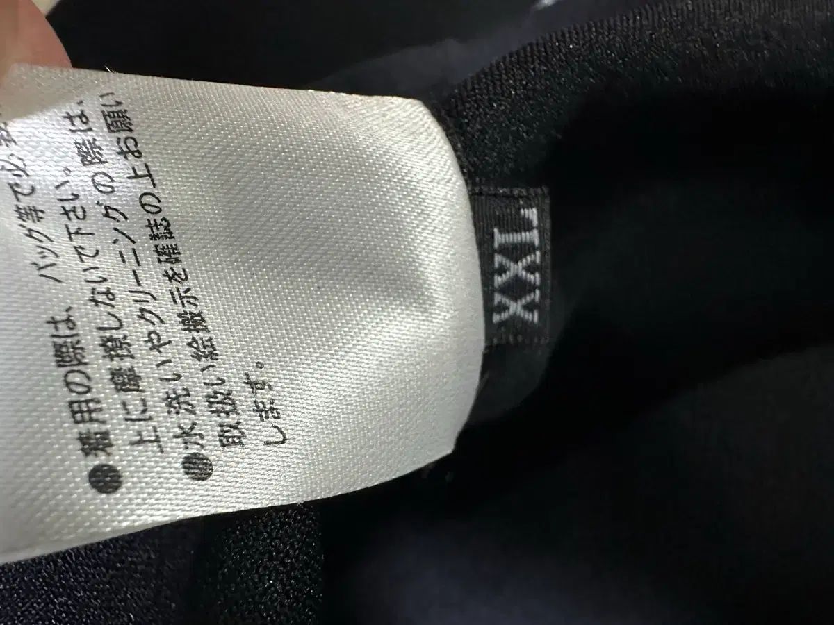 ラッシュガード ジップアップ