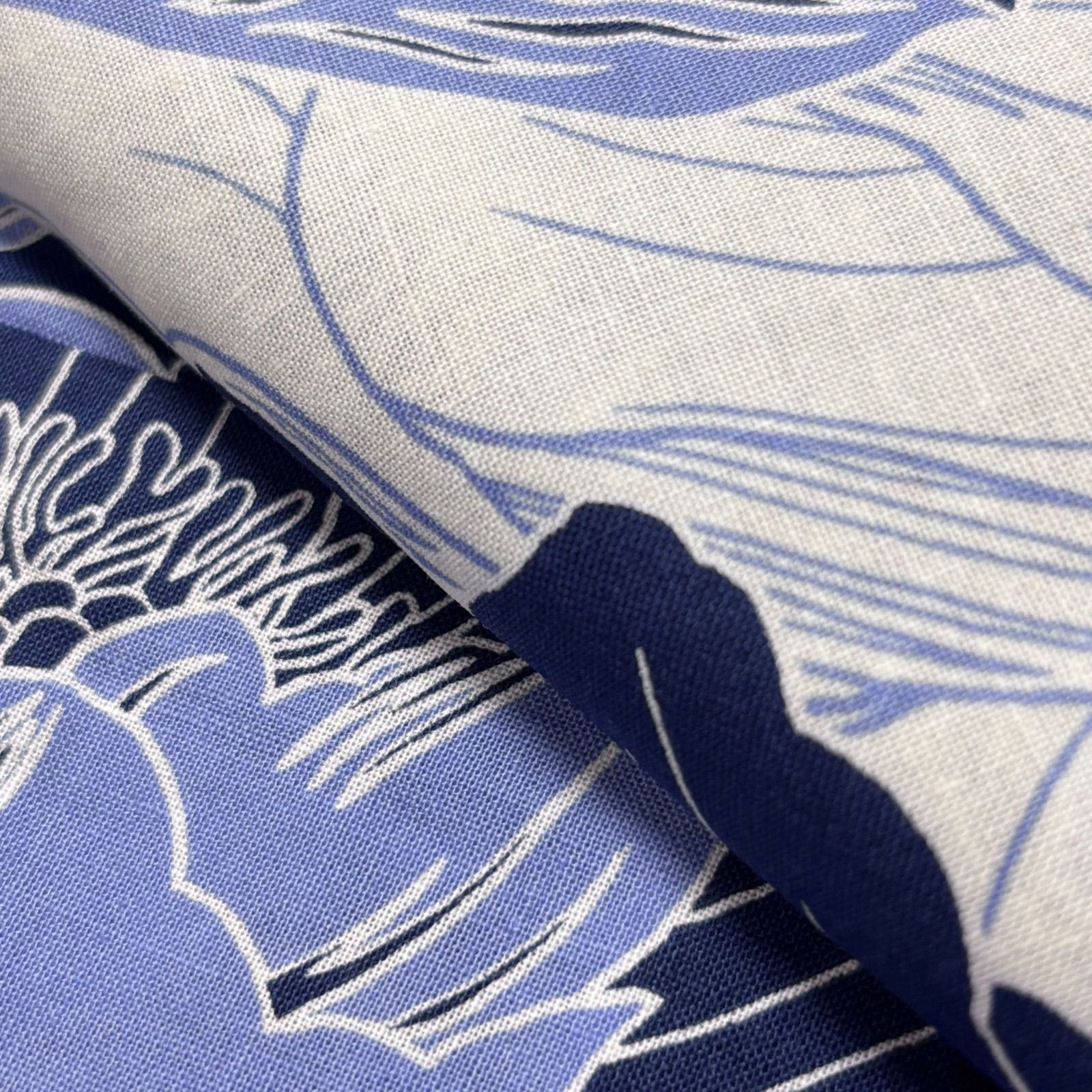 大人のゆかた◇新品！高級浴衣4点セット◎プレタ浴衣・単帯・帯〆・帯留 青牡丹 大人のゆかた◇新品！高級浴衣4点セット◎プレタ浴衣・単帯・帯〆