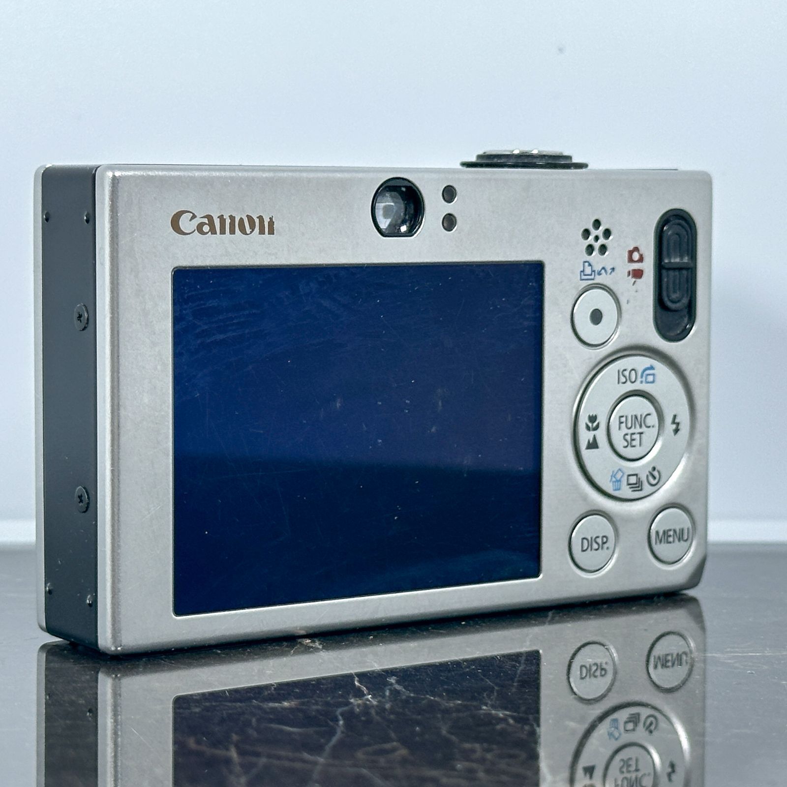Canon IXY DIGITAL 10 ブラック 710万画素 光学3倍ズーム スリム軽量