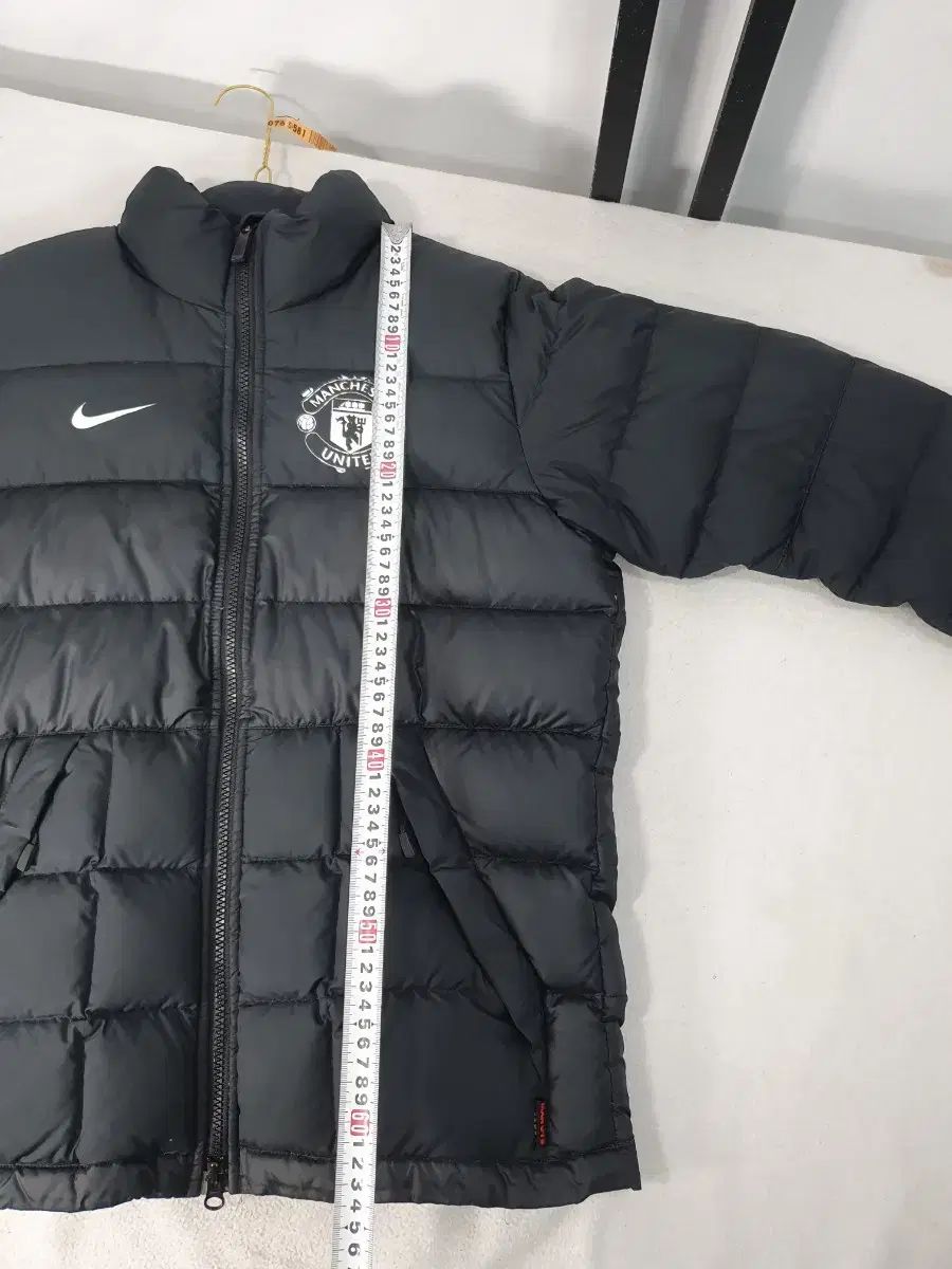 ナイキ Nike マンチェスター・ユナイテッド ダウンコート ブラック