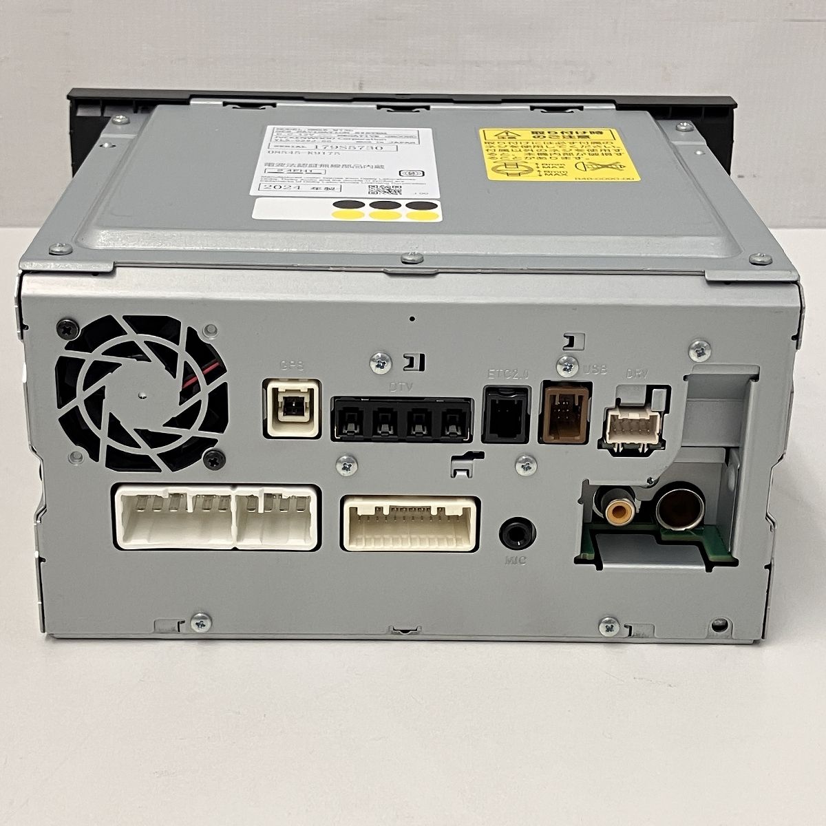 DAIHATSU NMZK-W73D カーナビ DAIHATSU ダイハツ NMZK-W73D メモリーナビ カーナビ カー用品 中古